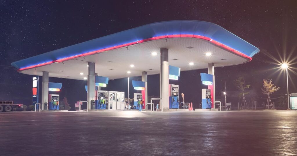 24/7 Gas Stations: Fuel Up Anytime, Day or Night