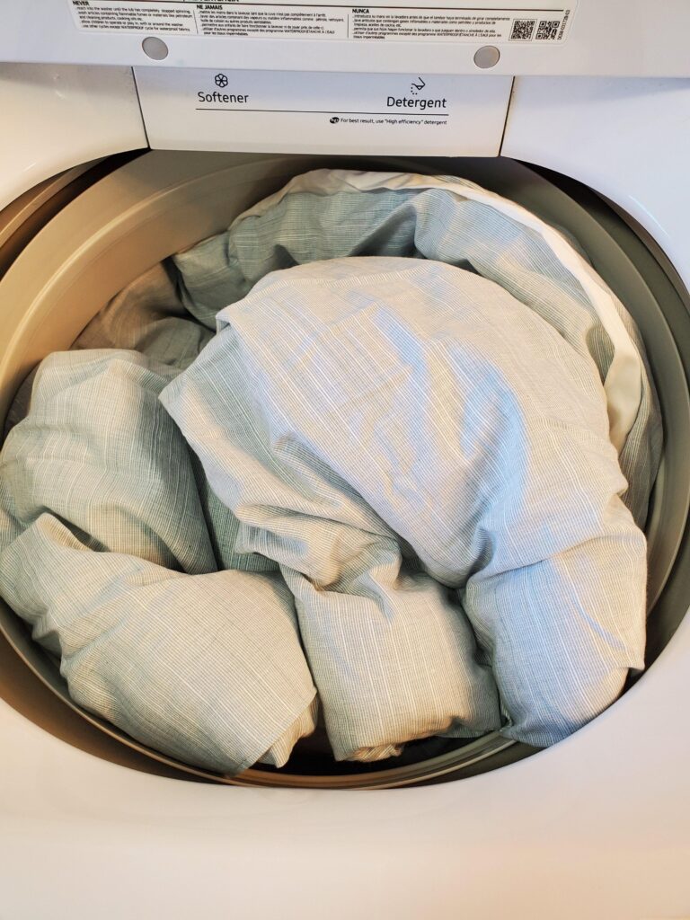 Bulky Wash Cycle: How to Clean Comforters & More