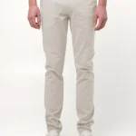 Can You Wash Khaki Pants With White Clothes?