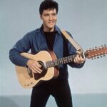 Elvis & Sinatra: Remembering Music Legends’ Enduring Legacy