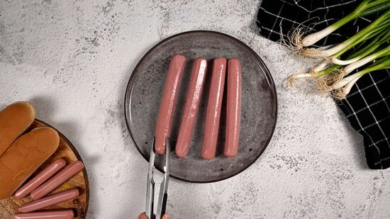 How to Safely Thaw Frozen Hot Dogs  Fast & Easy