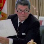 Presidents & Eyeglasses: Why No Specs in Office?