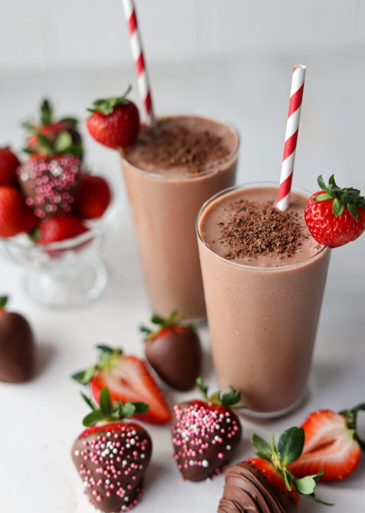 Strawberry & Chocolate Milk: Delicious Flavor Combinations